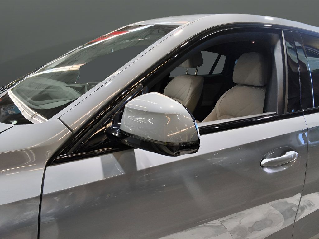 Used 2026 BMW X6 xDrive40i AWD/4WD image 19