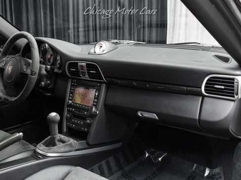 Used 2011 Porsche 911 Carrera GTS image 23