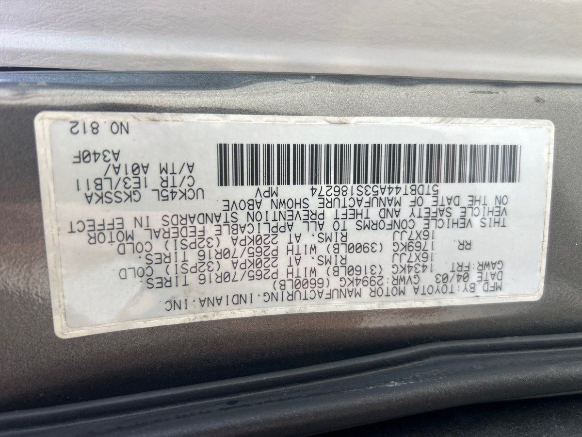 Used 2003 Toyota Sequoia SR5 w/ Preferred Pkg AWD/4WD image 9