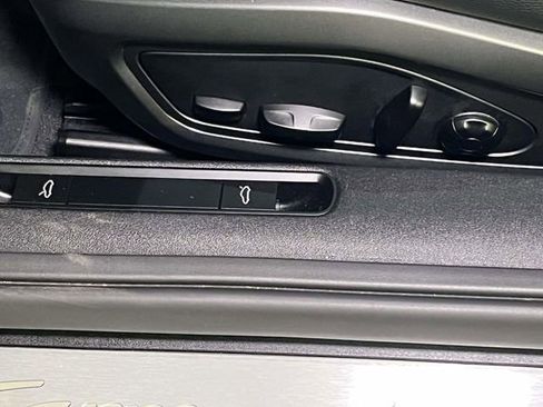 Used 2021 Porsche 911 Carrera 4 image 18