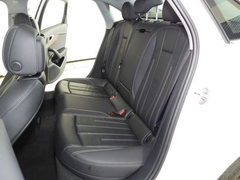 Used 2023 Audi A4 2.0T Premium w/ Convenience Package image 21