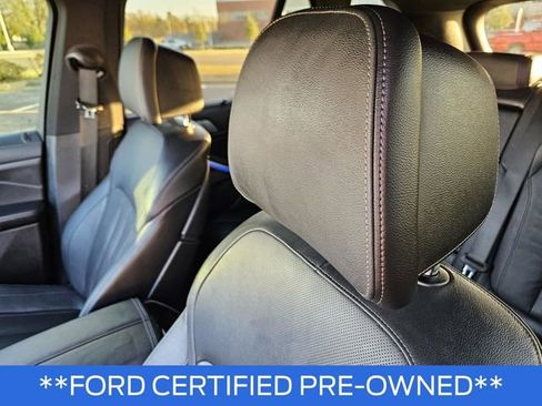 Used 2020 BMW X5 M50i image 31