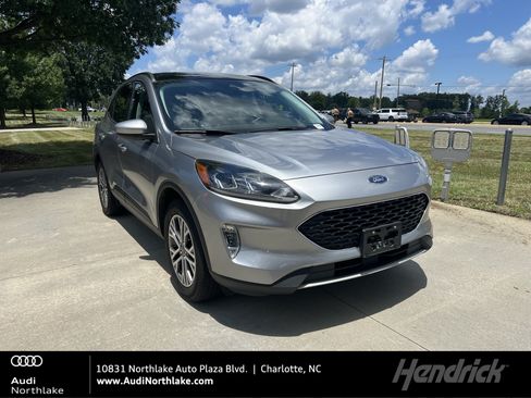Used 2022 Ford Escape SEL AWD/4WD image 1