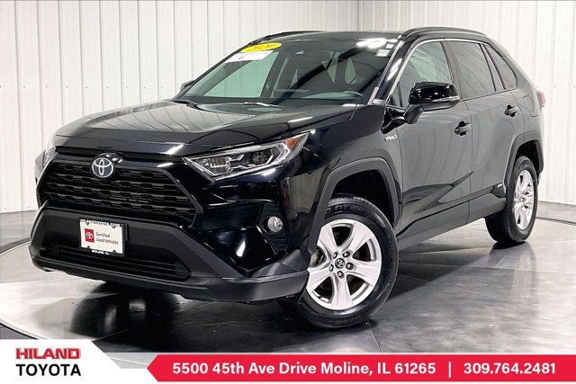 Certified 2020 Toyota RAV4 XLE w/ Convenience Package AWD/4WD image 1