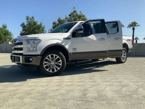 Used 2016 Ford F150 King Ranch w/ Equipment Group 601A Luxury AWD/4WD image 5