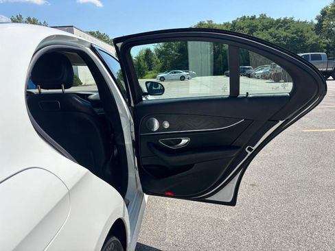 Used 2018 Mercedes-Benz E 300 w/ Premium 1 Package image 22