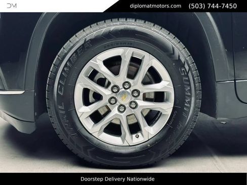Used 2019 Chevrolet Traverse LT AWD/4WD image 43