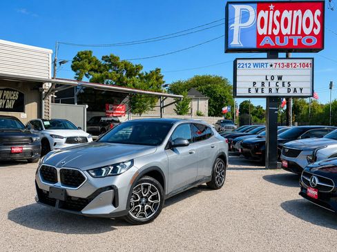 Used 2026 BMW X2 xDrive28i AWD/4WD image 1