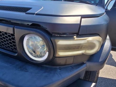 Used 2007 Toyota FJ Cruiser 4WD image 63