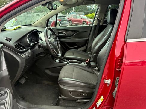 Used 2018 Buick Encore Preferred AWD/4WD image 16