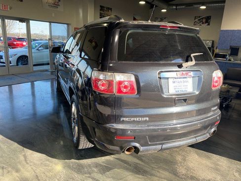 Used 2011 GMC Acadia Denali image 6