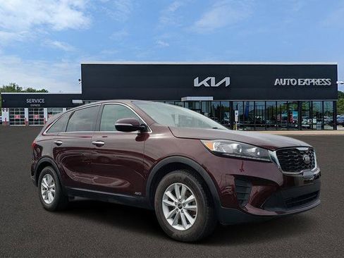 Used 2019 Kia Sorento AWD image 1