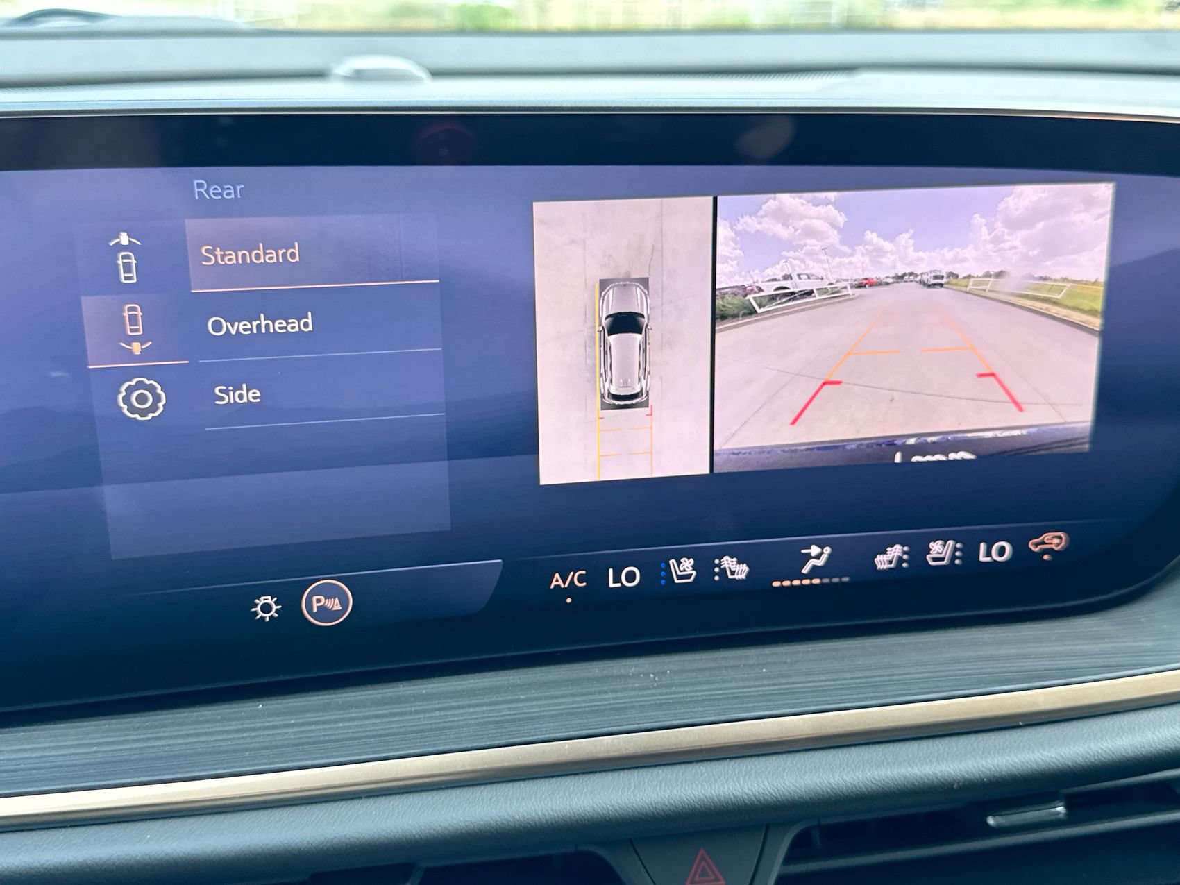 New 2026 Buick Envision Avenir AWD/4WD image 17