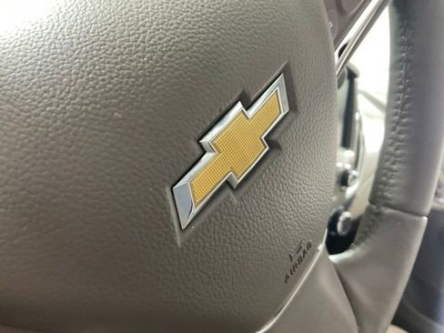 Used 2017 Chevrolet Cruze Premier image 46