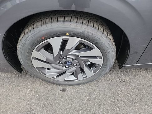 Certified 2025 Subaru Legacy Limited AWD/4WD image 23