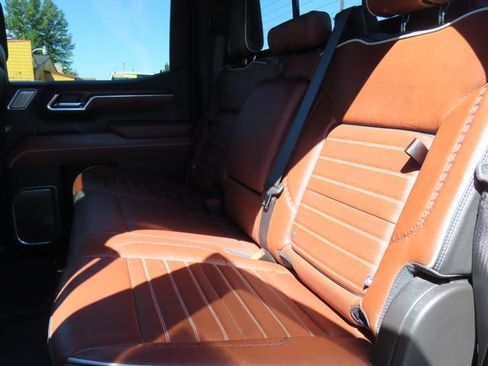 Used 2025 GMC Sierra 1500 Denali Ultimate AWD/4WD image 43