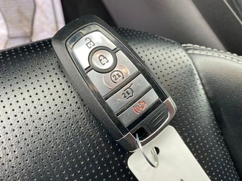 Used 2024 Ford Escape Platinum image 24