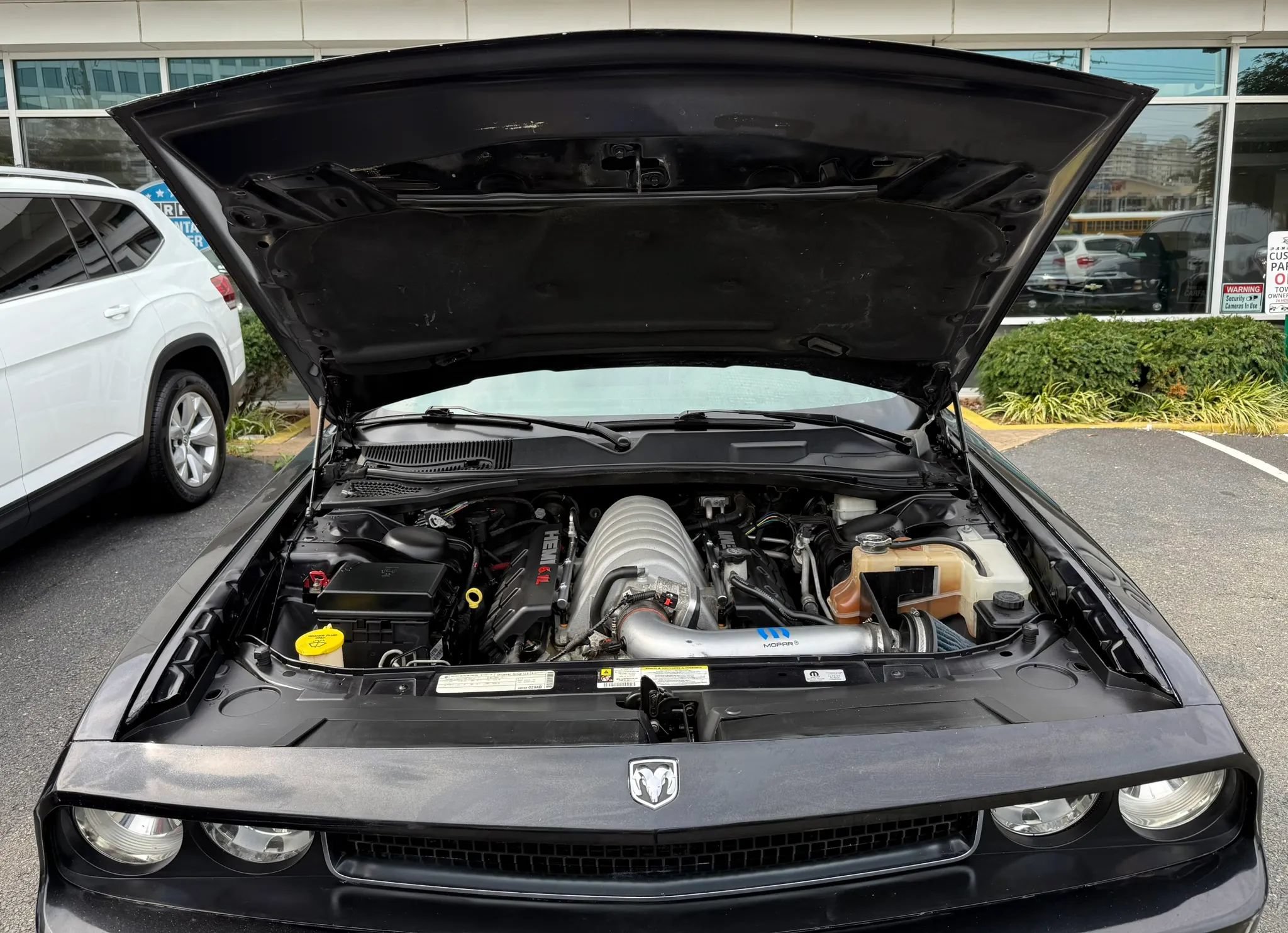 Used 2010 Dodge Challenger SRT8 w/ SRT Option Group II RWD image 31