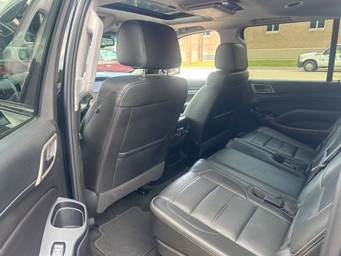 Used 2018 GMC Yukon XL Denali w/ Denali Ultimate Package AWD/4WD image 15