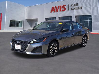 Used 2024 Nissan Altima 2.5 SV