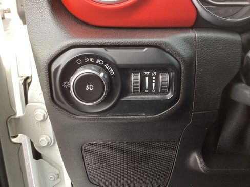 Used 2020 Jeep Wrangler Unlimited Rubicon image 26