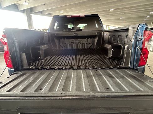 Used 2022 Chevrolet Silverado 1500 Custom RWD image 41