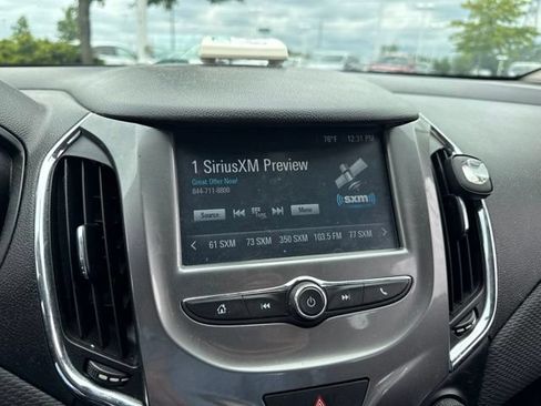 Used 2017 Chevrolet Cruze LT w/ Convenience Package FWD image 23