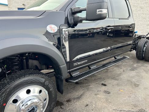 New 2026 Ford F550 4x4 Crew Cab image 19