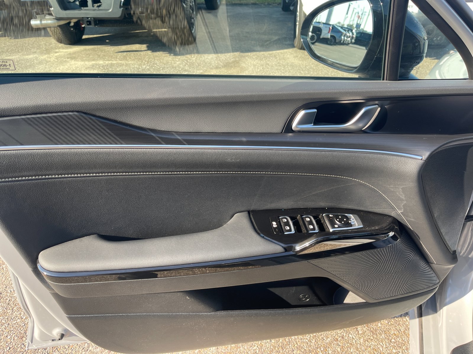 Used 2027 Kia K5 GT-Line FWD image 11