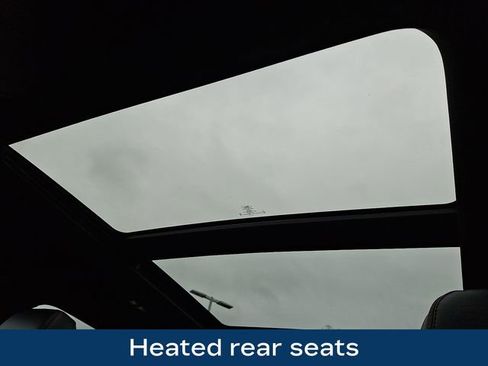 Used 2025 Ford Explorer ST image 18