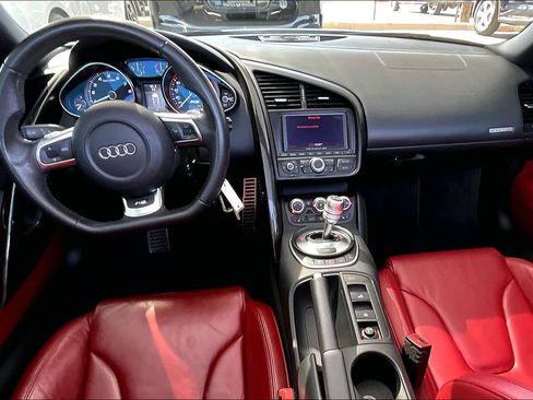 Used 2012 Audi R8 V10 image 16