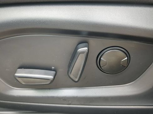 New 2026 Ford Explorer Active RWD image 28
