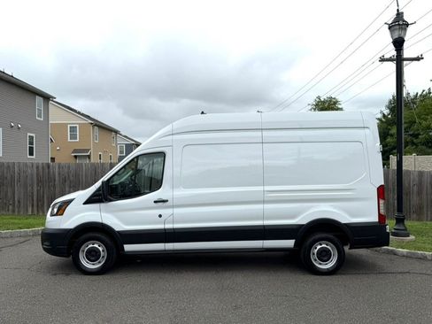 Used 2023 Ford Transit 250 148 High Roof w/ Load Area Protection Package RWD image 9