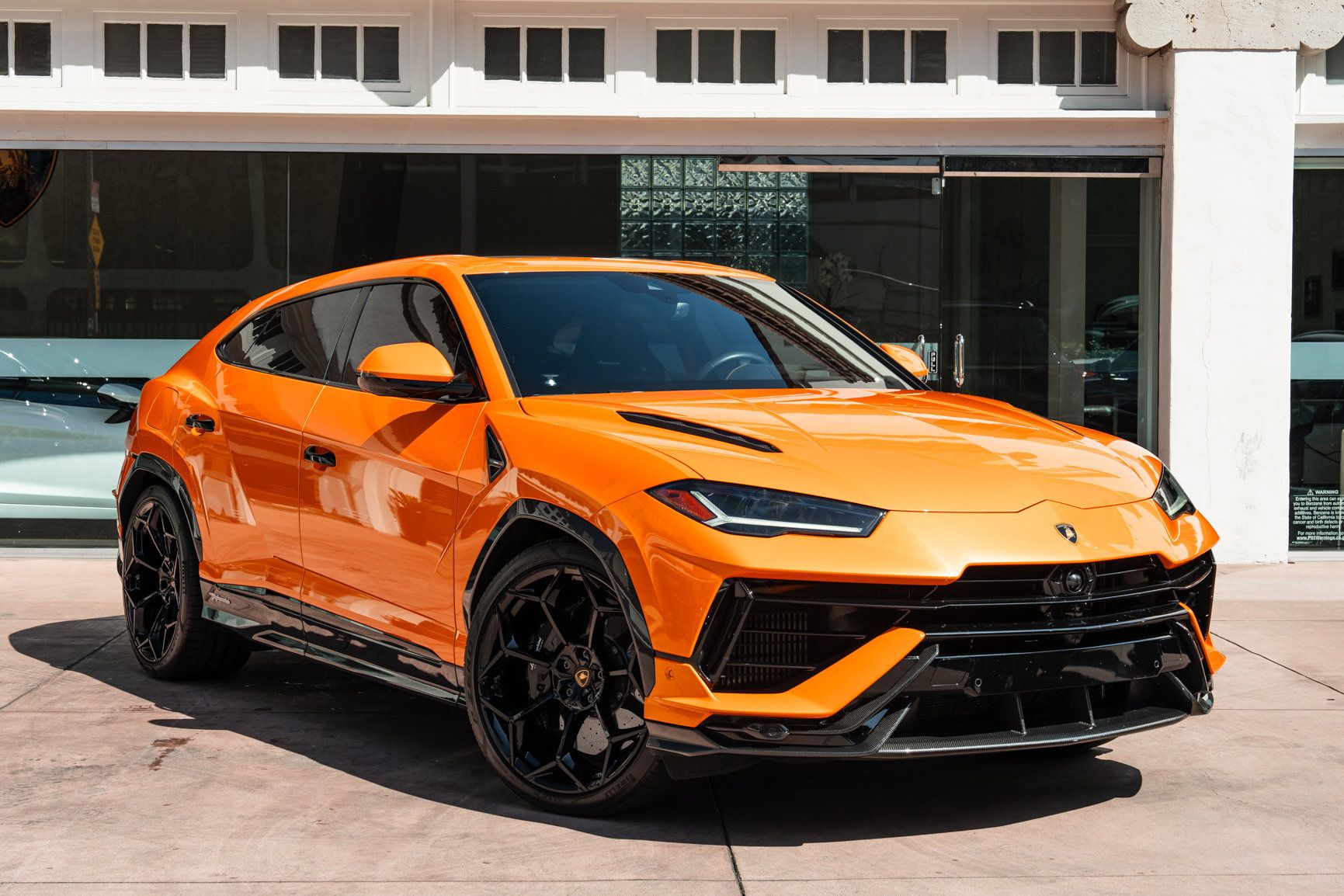 Used 2024 Lamborghini Urus Performante AWD/4WD image 37