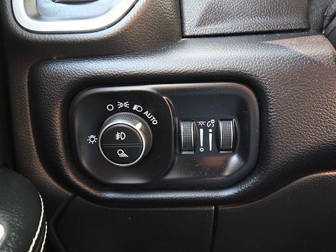 Used 2022 RAM 3500 Laramie image 16