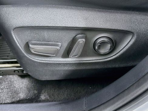 Certified 2025 Toyota Highlander XSE AWD/4WD image 30