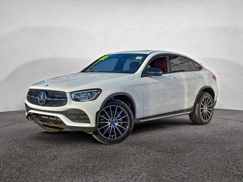 Used 2022 Mercedes-Benz GLC 300 4MATIC Coupe image 13