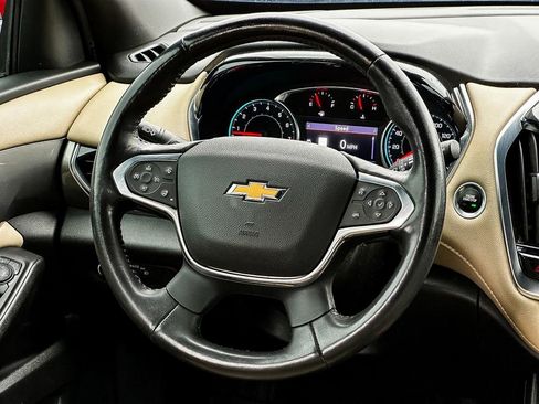 Used 2022 Chevrolet Traverse LT w/ LT Premium Package image 28