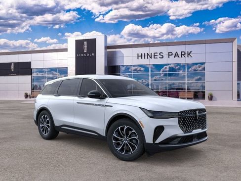 New 2026 Lincoln Nautilus Premier w/ Equipment Group 102A AWD/4WD image 7