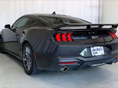 Used 2024 Ford Mustang GT Premium w/ GT Performance Package RWD image 5