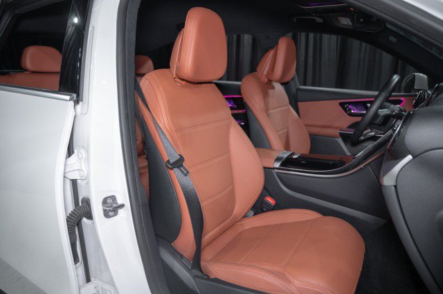 Certified 2026 Mercedes-Benz GLC 300 image 14