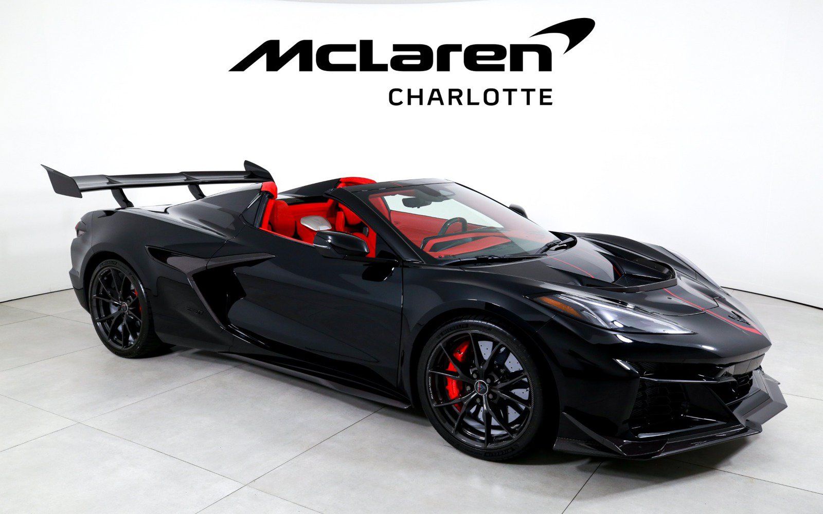 Used 2026 Chevrolet Corvette ZR1 w/ ZR1 Carbon Fiber Aero Package RWD image 2