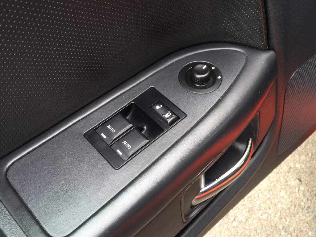 Used 2013 Dodge Challenger R/T Plus RWD image 21