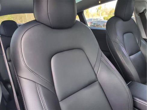 Used 2021 Tesla Model Y Performance AWD/4WD image 30