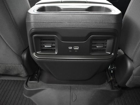 Used 2022 Chevrolet Silverado 1500 LT Trail Boss image 20