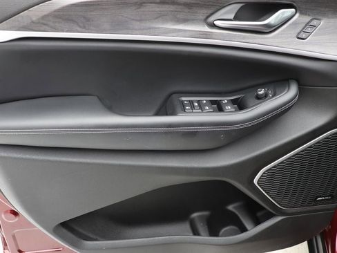 Used 2023 Jeep Grand Cherokee 4WD 4xe w/ Luxury Tech Group II image 15