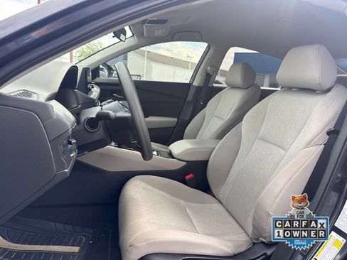 Used 2025 Honda Accord LX image 10