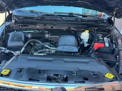 Used 2013 RAM 1500 Classic SLT w/ Remote Start & Security Group image 18