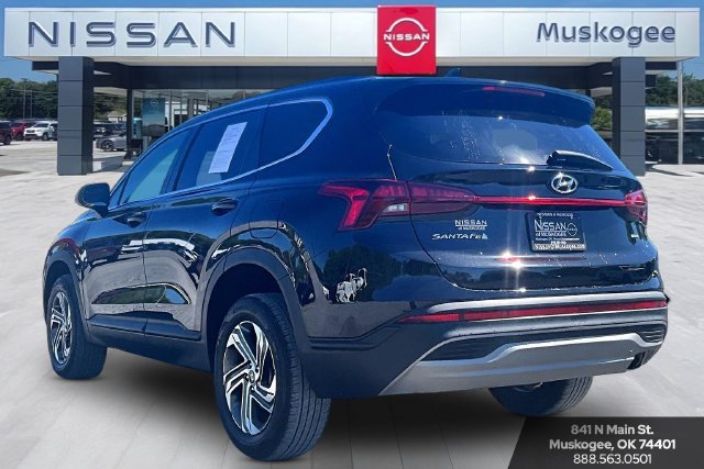 Used 2023 Hyundai Santa Fe SE AWD/4WD image 4