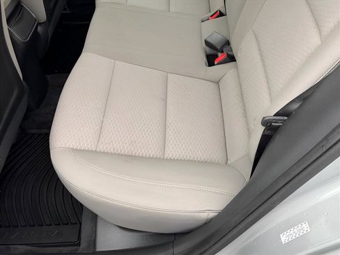 Used 2020 Hyundai Elantra Value Edition w/ Winter Weather Package image 10